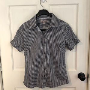 Banana Republic Short Sleeve Shirt